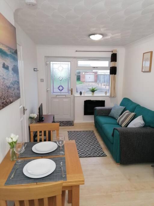 Entire Cosy Bungalow Close To Beach Heacham Exterior foto